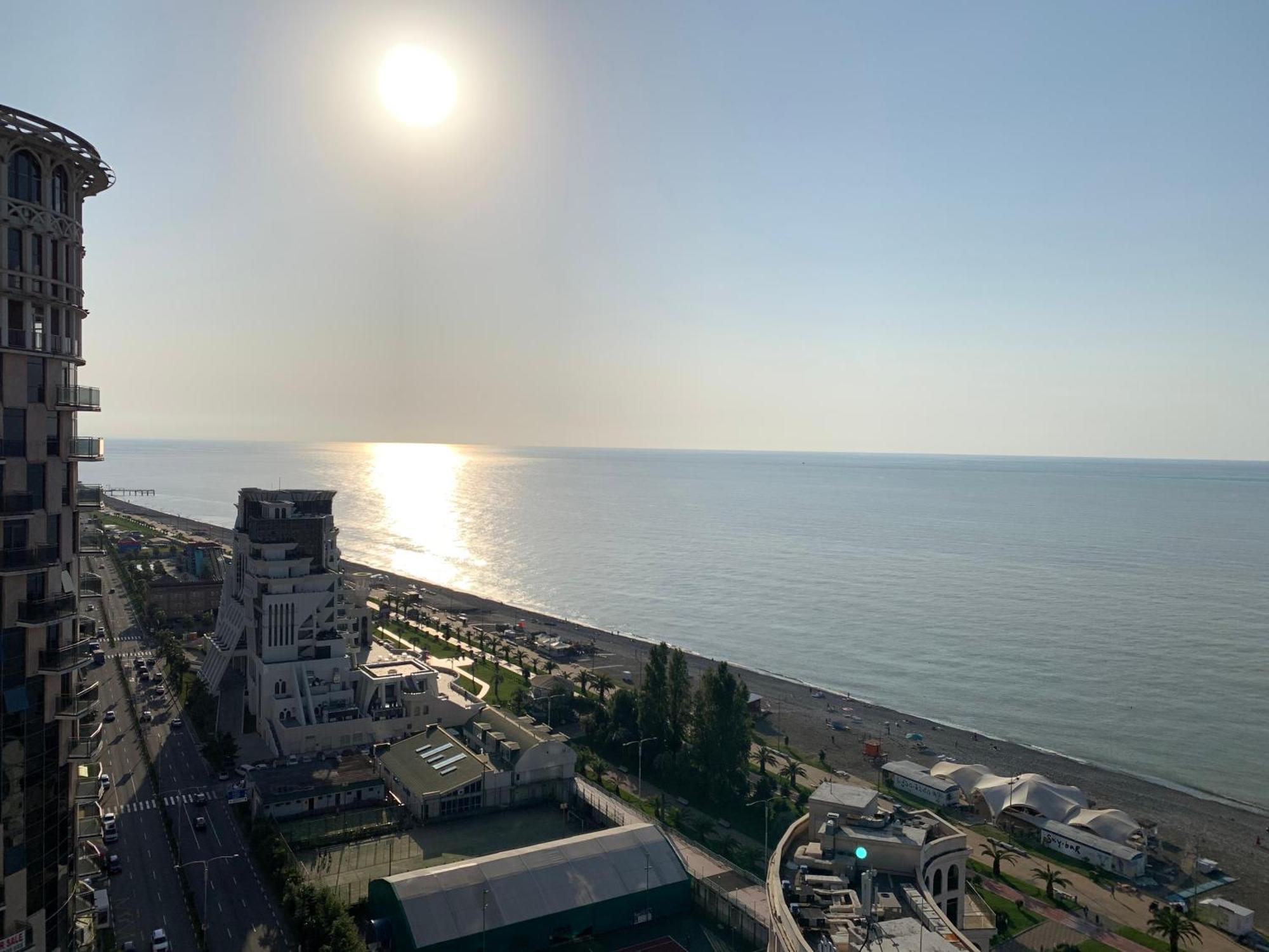 Orbi Sea Towers Batumi Resort 外观 照片